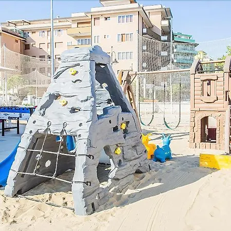Kristalex Pet Family Hotel