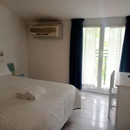 Kristalex Pet Family Hotel 3*